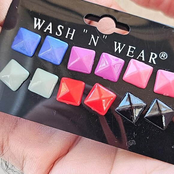Wash N Wear Earrings Multi Color Plastic Stud Earrings Fashion Jewelry Set of 6 - Picture 10 of 11